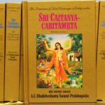 caitanya-caritamrta-set-sample-2-620×350